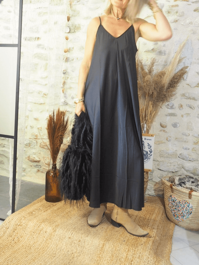 ROBE SATIN DUBAI 